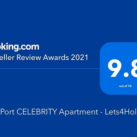 Sea Port Celebrity Apartment - Lets4Holiday ヴァルナ エクステリア 写真